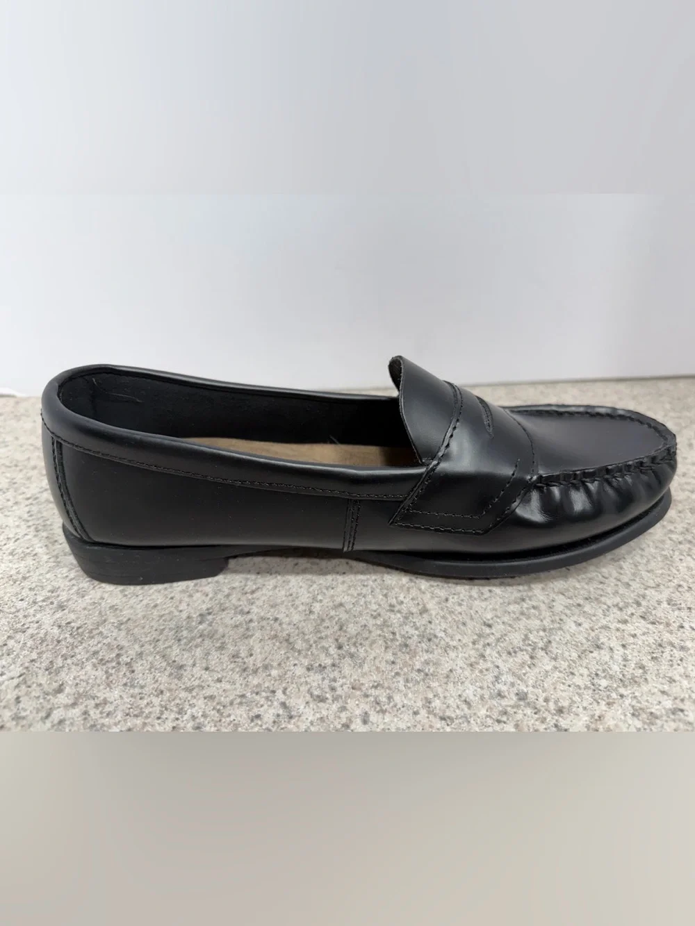 EASTLAND Memory Foam Leather Classic II Penny Loafer Shoe -Women's Size 7M Black